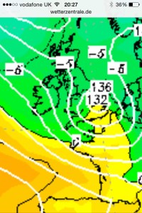 Boxing Day was cloudy and cold before rain, with snow in the north, spread in in the evening. A cold front whistled through about 12.40am on the 27th but not before the warm sector raised the temperature to 8.9C
